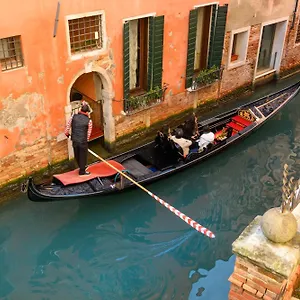 residenza-ca-san-marco-venice.hotelslidodijesolo.com/