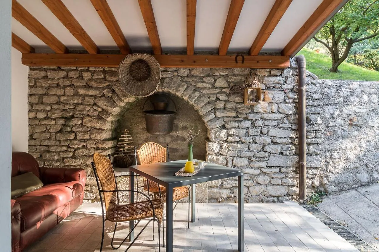 Villa Malga Mary Tignale Italien
